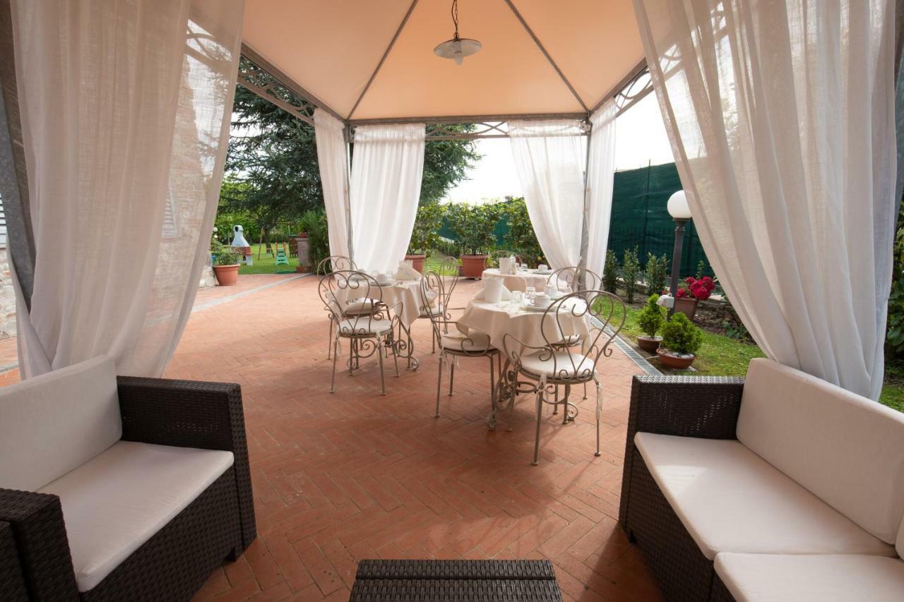 Agriturismo Casolare Lucchese Lucca Ngoại thất bức ảnh