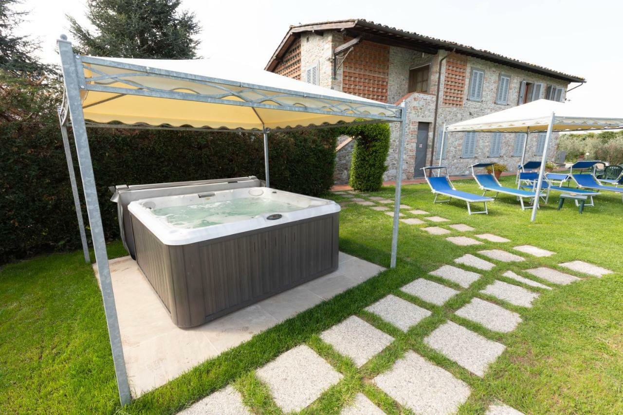 Agriturismo Casolare Lucchese Lucca Ngoại thất bức ảnh